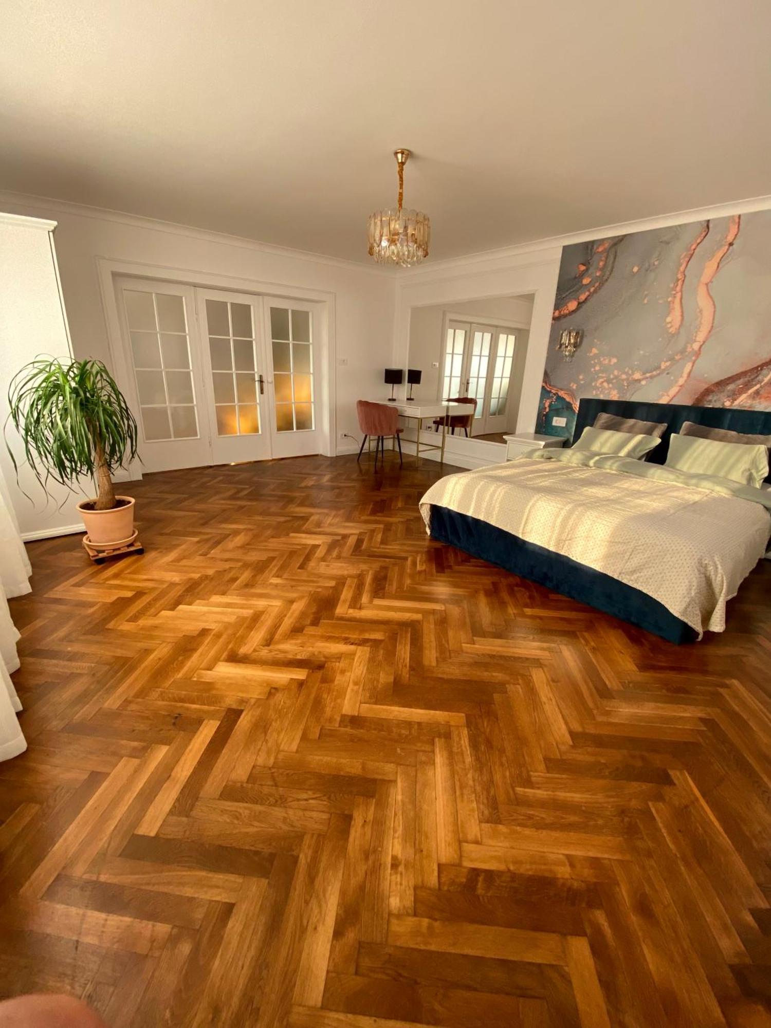 Appartamento Cloos - Elegant With Panoramic View Braşov